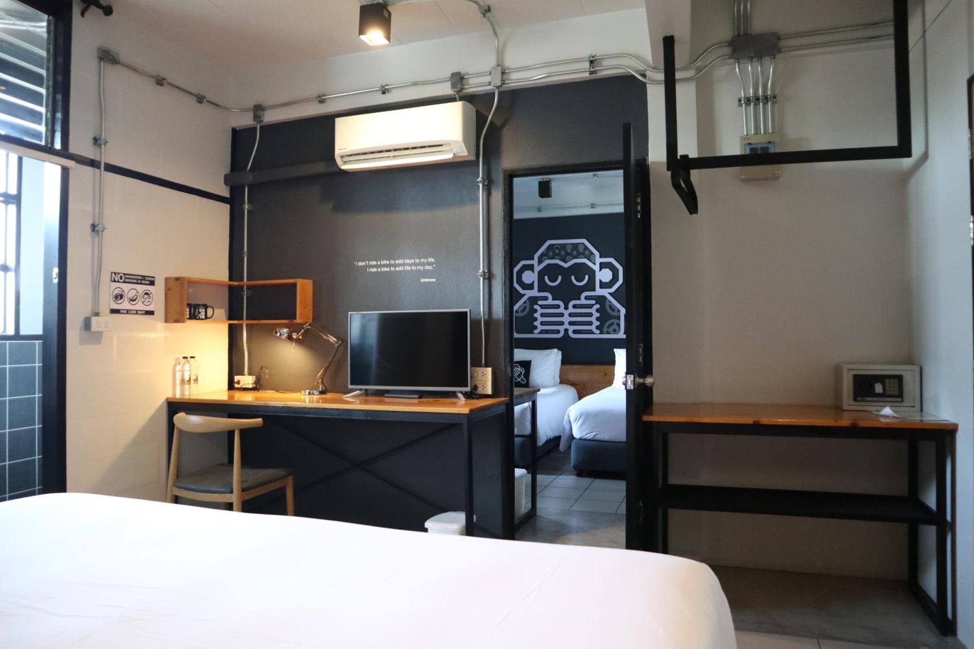 Blu Monkey Hub & Hotel Surat Thani Zewnętrze zdjęcie